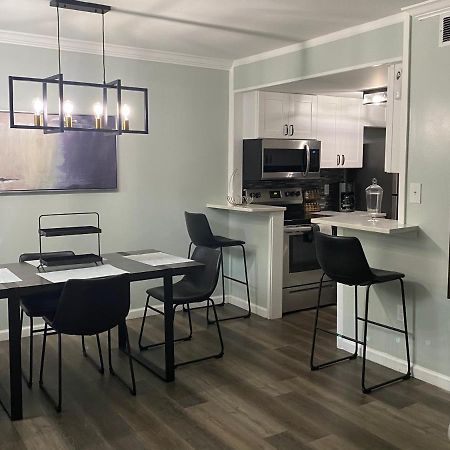 Hhi Homes- Newly Renovated Cozy Modern Pet-Friendly Villa-Ideal Location 希爾頓黑德島 外观 照片