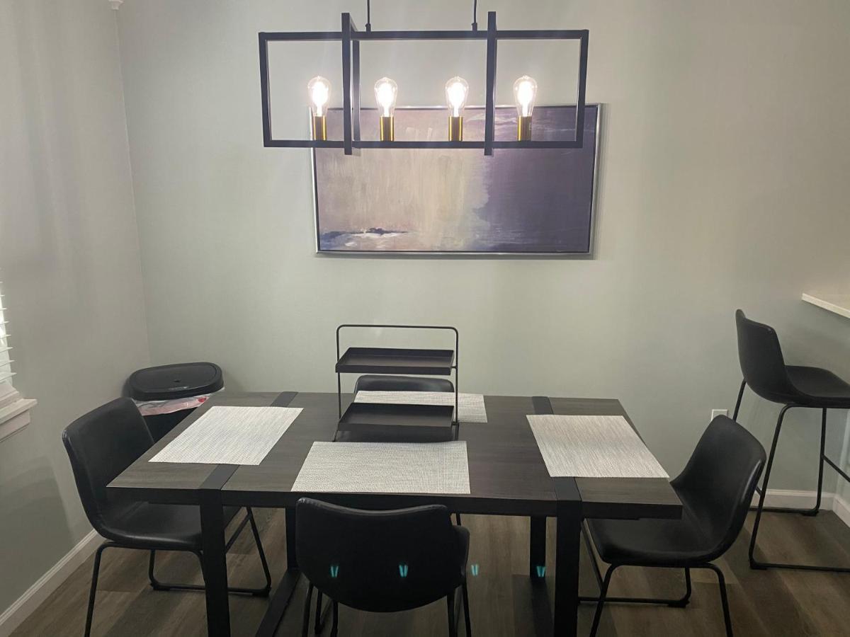Hhi Homes- Newly Renovated Cozy Modern Pet-Friendly Villa-Ideal Location 希爾頓黑德島 外观 照片